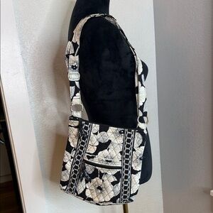 Vera Bradley Hipster Crossbody Bag Camellia quilted shoulder purse cottagecore